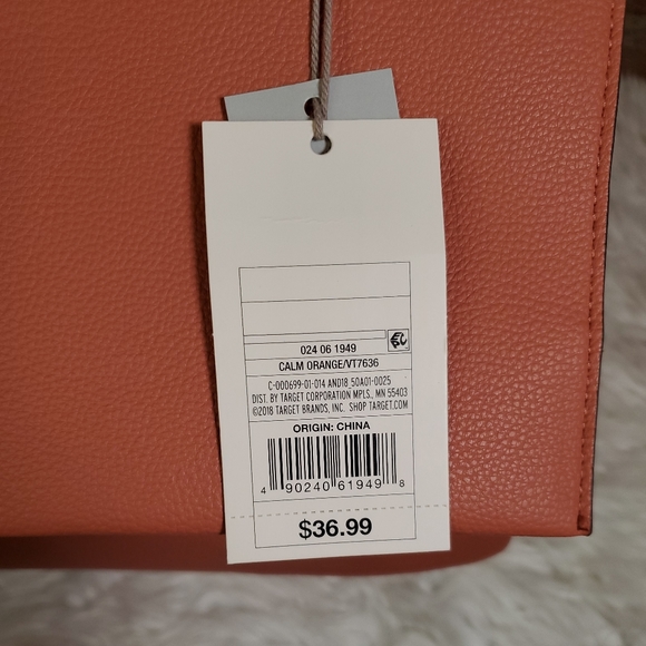 A new day faux pebbled leather cross body bag - Picture 6 of 8